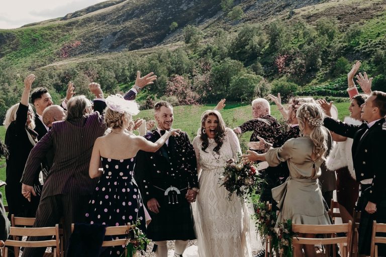 A destination wedding at Forter Castle