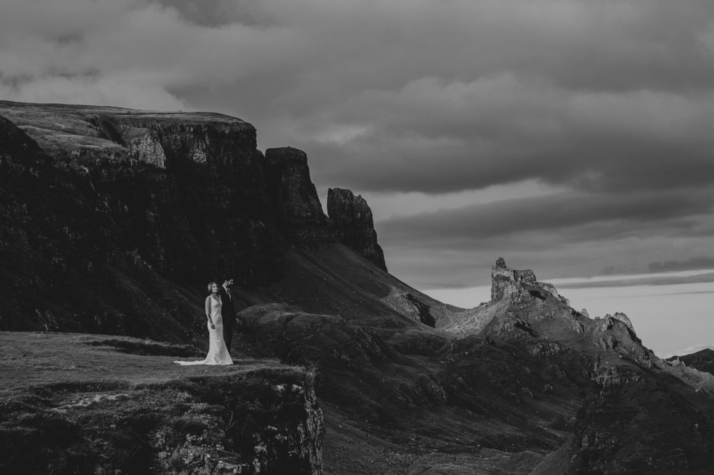 isle of skye elopement bride groom portraits outdoors scotland hills the Quiraing