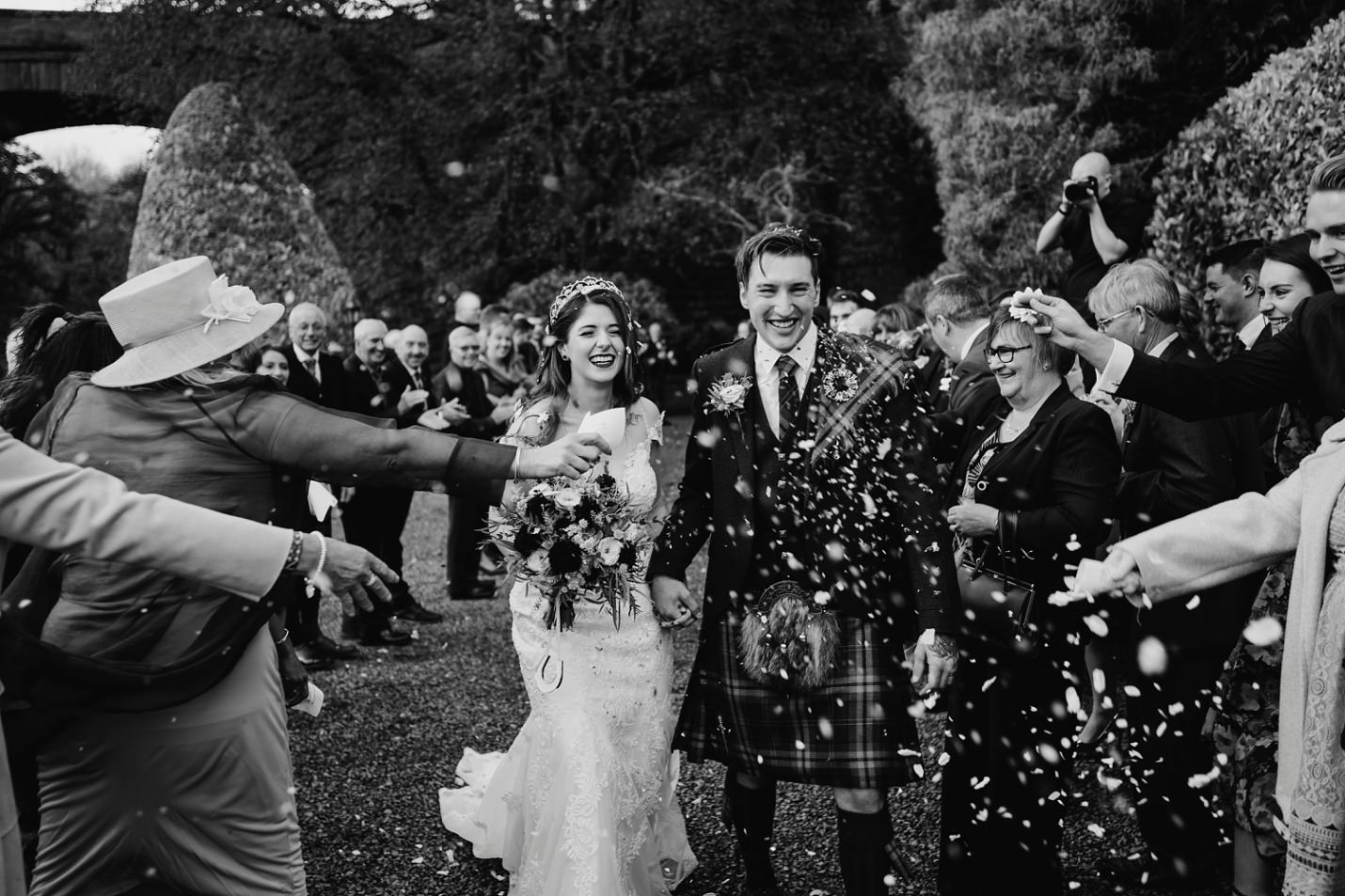 brig o doon wedding venue scotland autumn gothic wedding bride groom confetti wedding reception