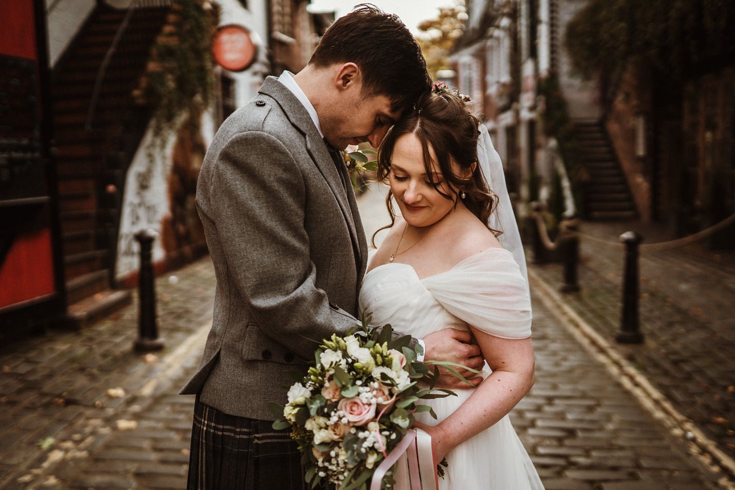 glasgow ashton lane bride groom portraits on cobbled street