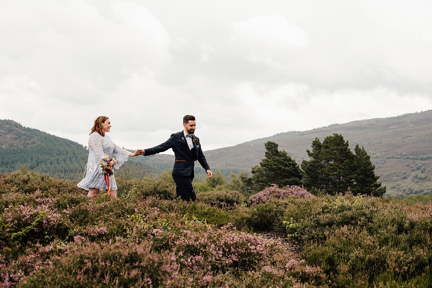 fife arms hotel braemar scenic bide groom portrait photos mountain trees heather